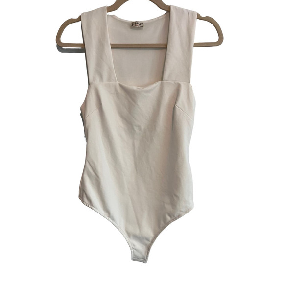 Intimately by Free People She’s So Sleek Thong Bodysuit‎ Ivory Size Small - Picture 1 of 8